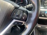Used 2017 Toyota Highlander Hybrid SUV