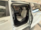 Used 2025 Toyota Sienna Van