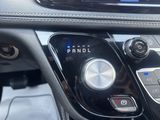 Used 2025 Chrysler Pacifica Van