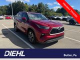Used 2022 Toyota Highlander SUV