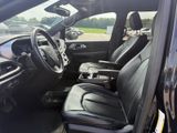 Used 2019 Chrysler Pacifica Van