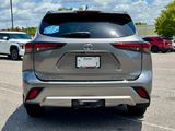 Used 2025 Toyota Highlander SUV