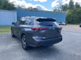 Used 2022 Toyota Highlander Hybrid SUV