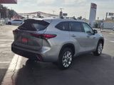 Used 2023 Toyota Highlander SUV