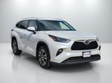 Used 2023 Toyota Highlander SUV