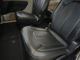 Used 2024 Chrysler Pacifica Van