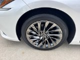 Used 2025 Lexus ES Sedan