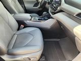 Used 2025 Toyota Highlander Hybrid SUV