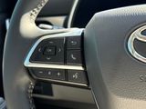 Used 2021 Toyota Highlander SUV