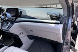 Used 2024 Honda Odyssey Van