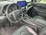 Used 2024 Toyota Highlander SUV