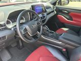 Used 2023 Toyota Highlander SUV