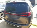 Used 2022 Chrysler Pacifica Van