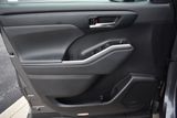Used 2022 Toyota Highlander Hybrid SUV