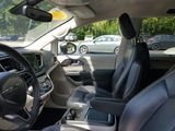 Used 2023 Chrysler Pacifica Van