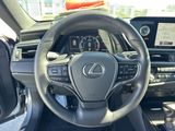 Used 2025 Lexus ES Sedan