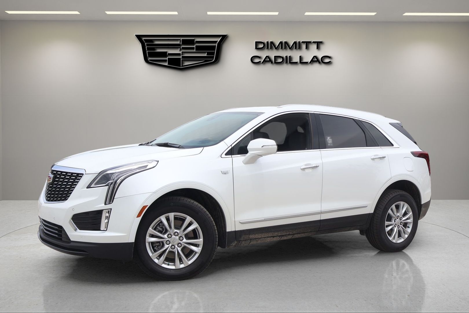 2026 Cadillac XT5 FWD Luxury