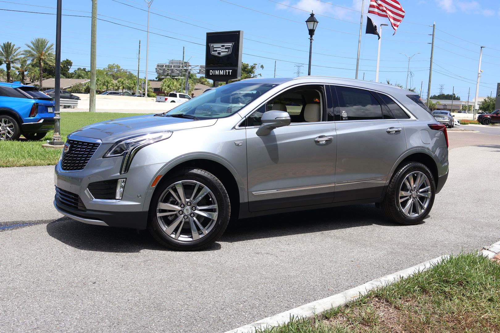2026 Cadillac XT5 FWD Premium Luxury