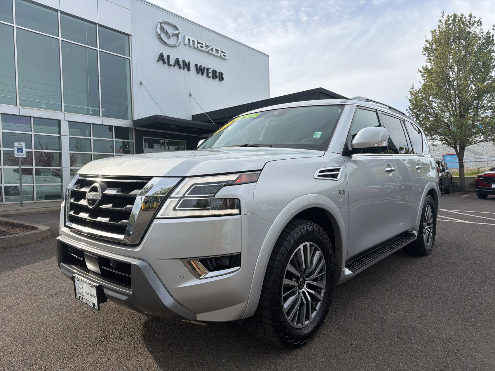 Brilliant Silver Metallic 2021 Nissan Armada SL 4WD SUV / Crossover Four-Wheel Drive 7-Speed Automatic