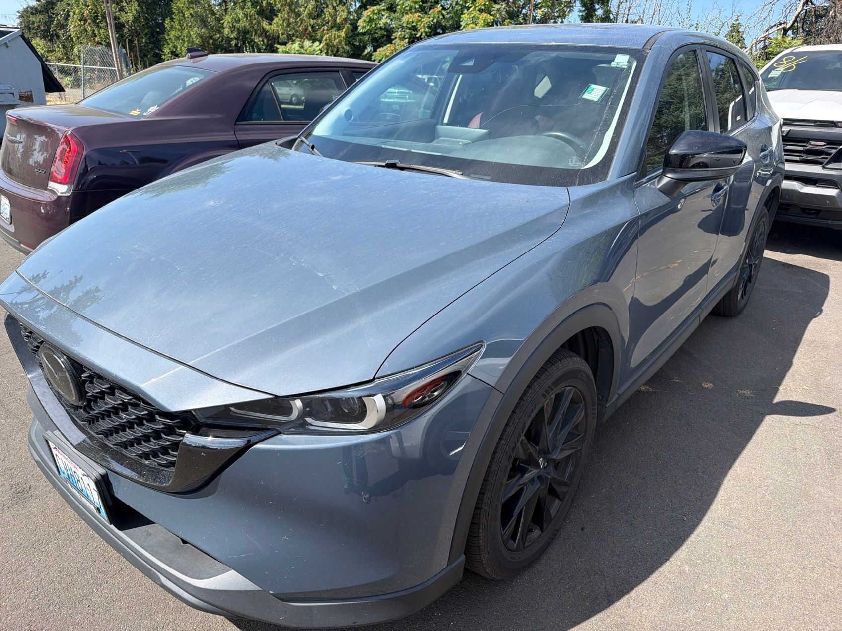 View vehicle photo 3