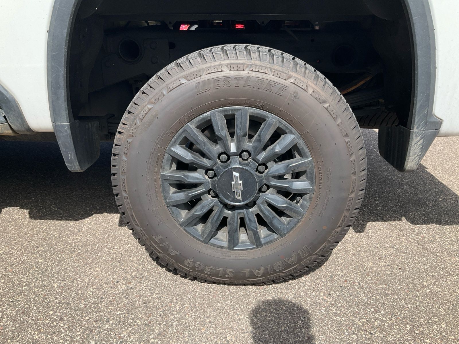 2022 Summit White Chevrolet Silverado 2500HD LT 4X4 Truck