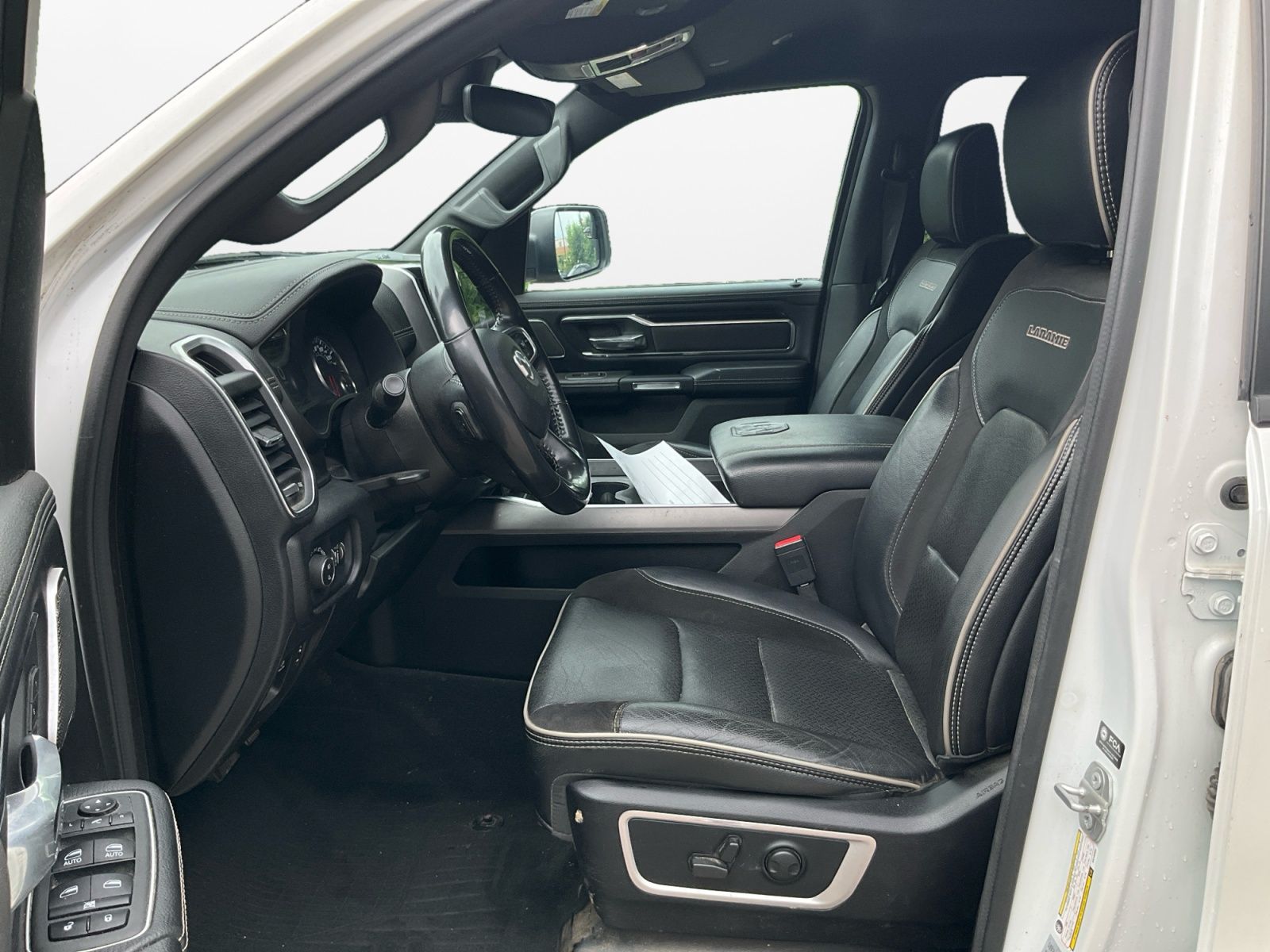 2022 Ivory White Tri-Coat Pearlcoat Ram 1500 Laramie 4X4 Truck