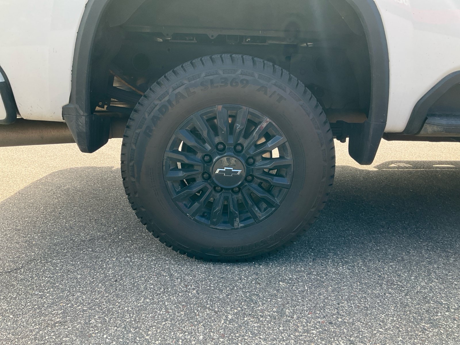 2022 Summit White Chevrolet Silverado 2500HD LT 4X4 Truck