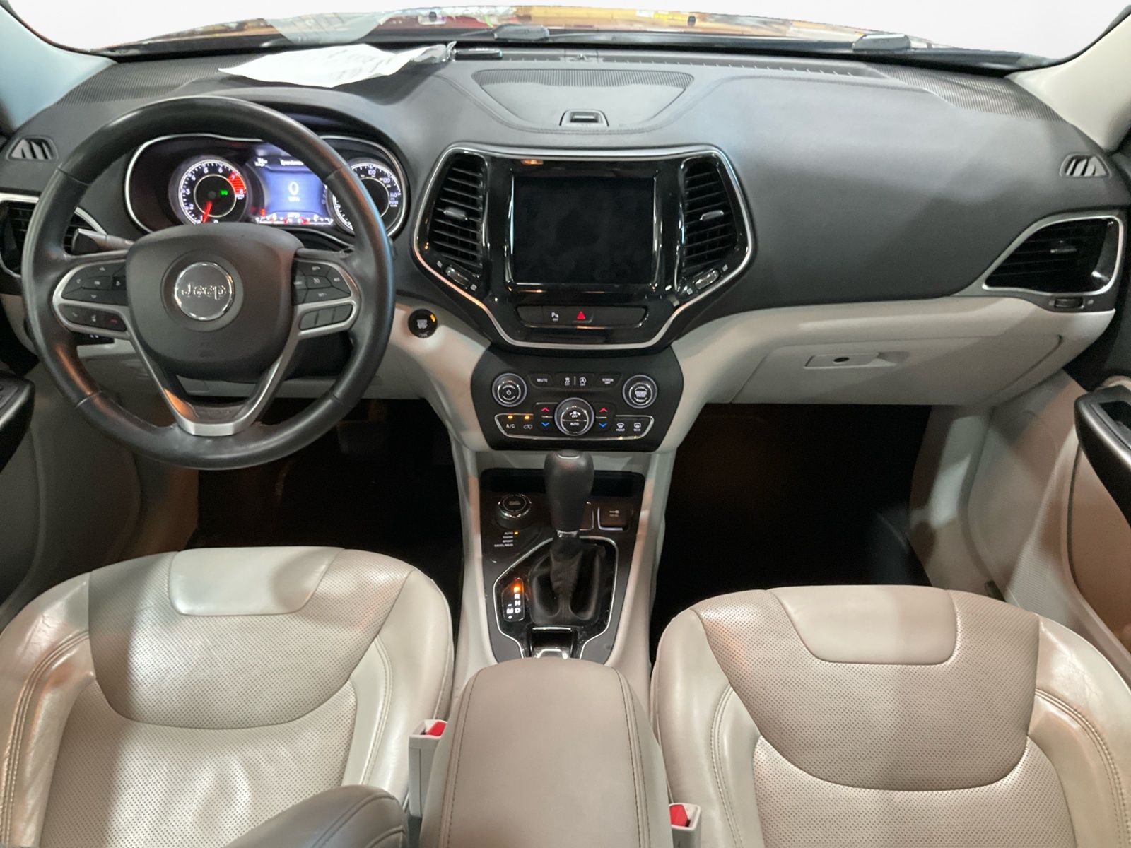 2019 Velvet Red Pearlcoat Jeep Cherokee Limited 4X4 SUV