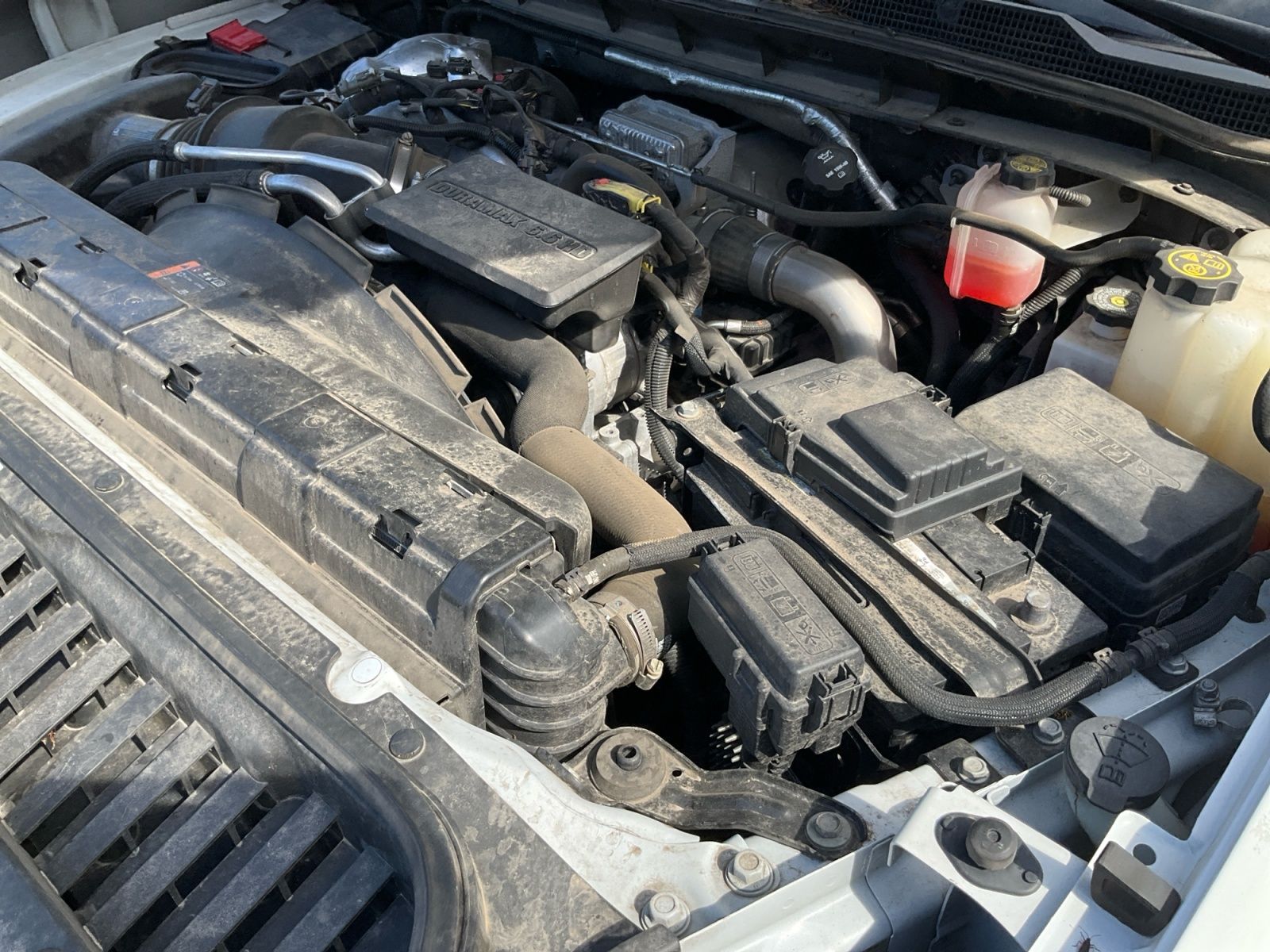 2022 Summit White Chevrolet Silverado 2500HD LT 4X4 Truck