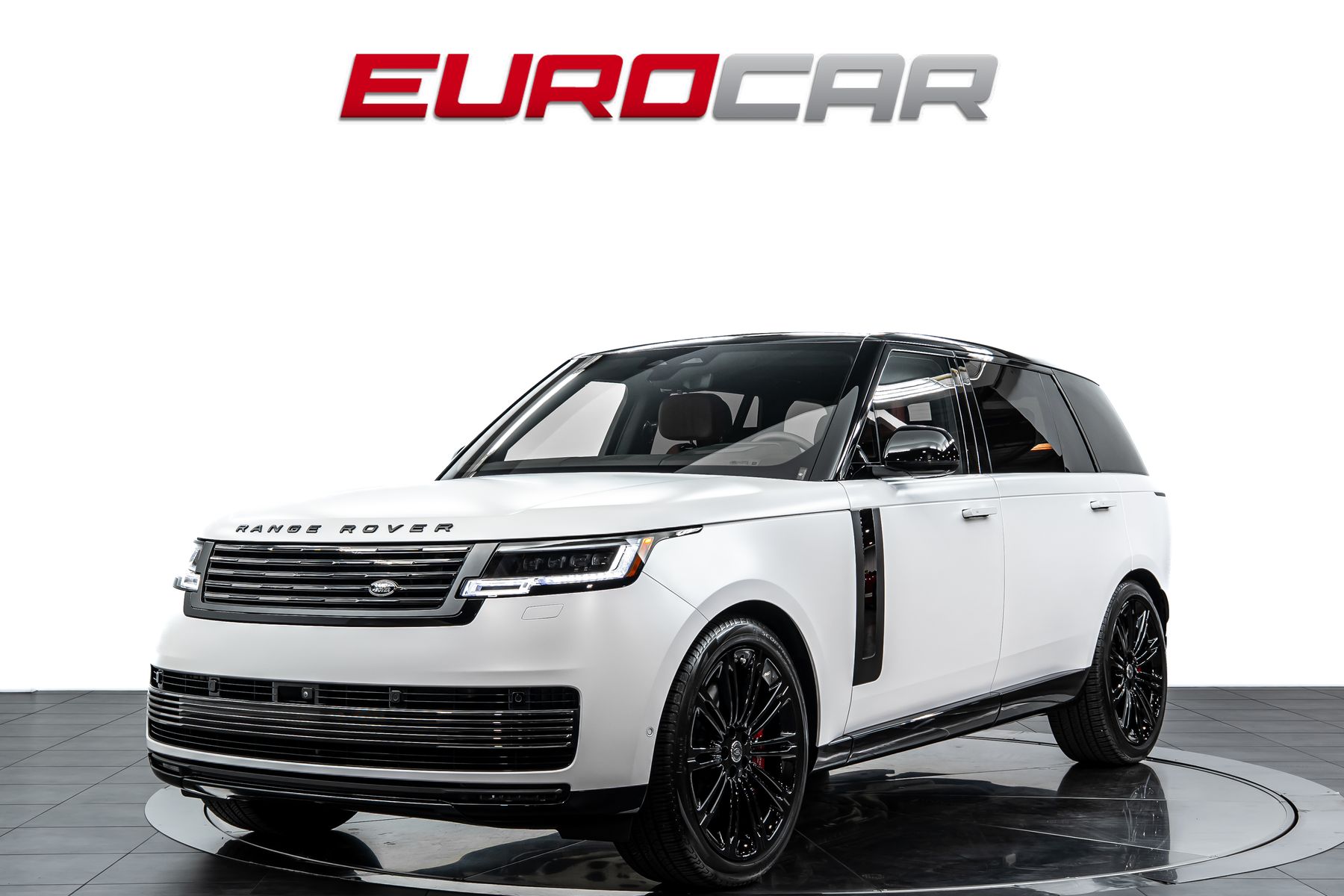 Icy White SV Bespoke Special Effect Satin 2024 Land Rover Range Rover P615 SV LWB AWD SUV / Crossover All-Wheel Drive 8-Speed Automatic