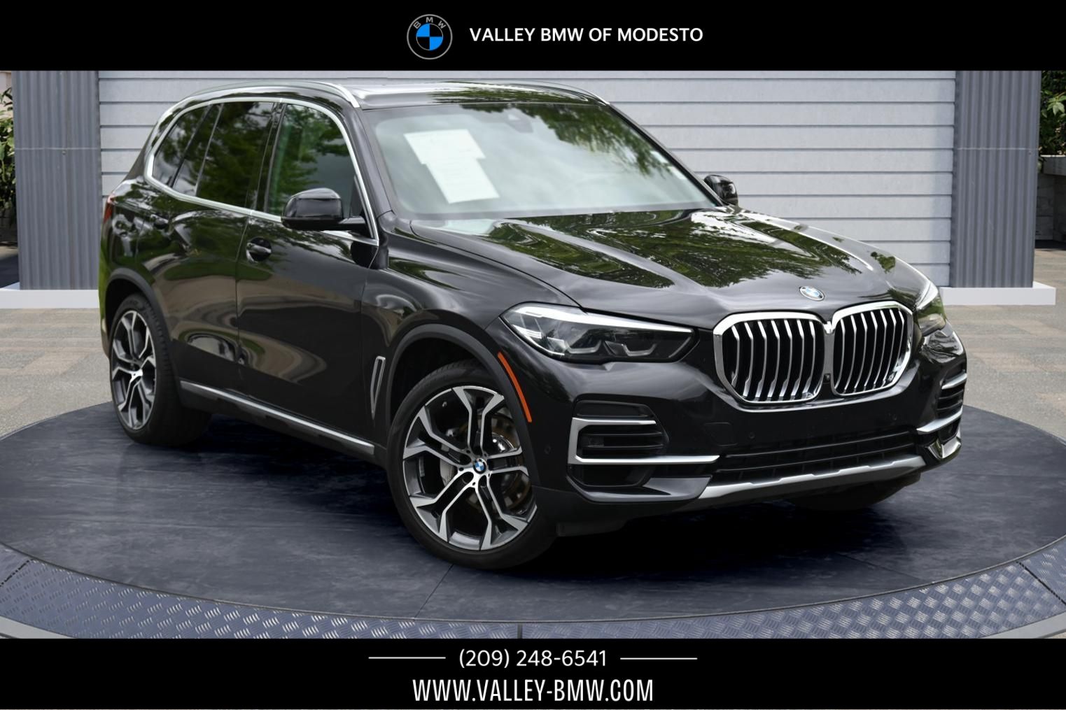 Black Sapphire Metallic 2022 BMW X5 xDrive40i AWD SUV / Crossover All-Wheel Drive 8-Speed Automatic