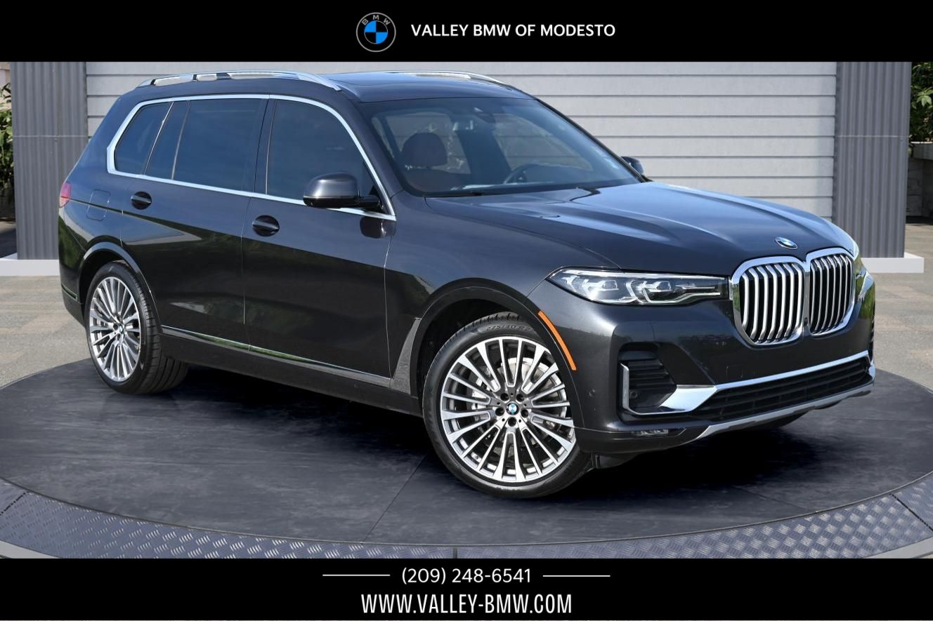 2022 BMW X7 xDrive40i AWD