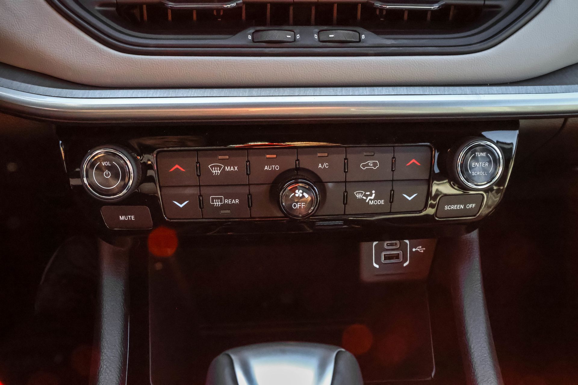 2026 JEEP COMPASS - Image 17