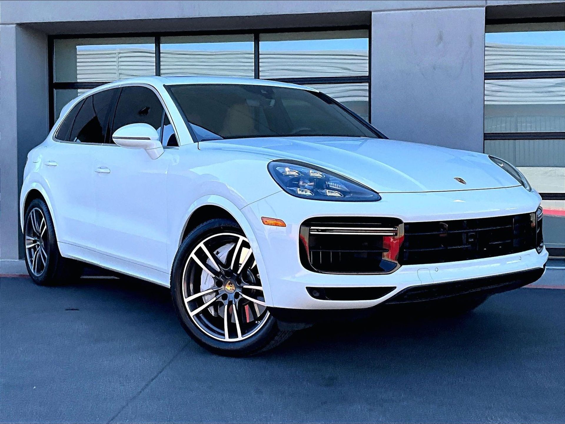 2020 Cayenne Turbo picture #8