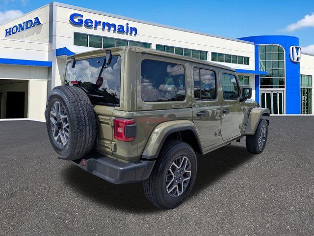 Used 2026 41 Jeep Sahara image 5
