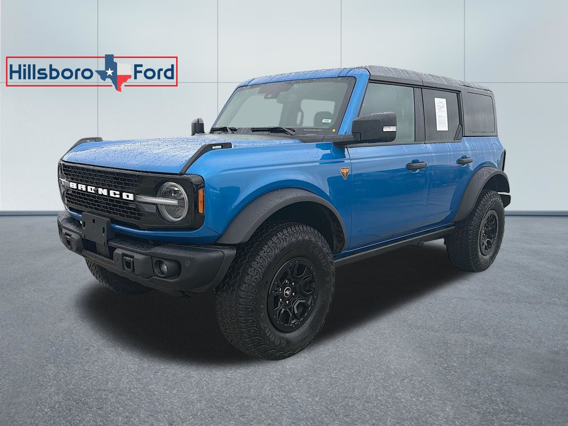 Velocity Blue Metallic 2025 Ford Bronco Badlands 4-Door 4WD SUV / Crossover Four-Wheel Drive Automatic