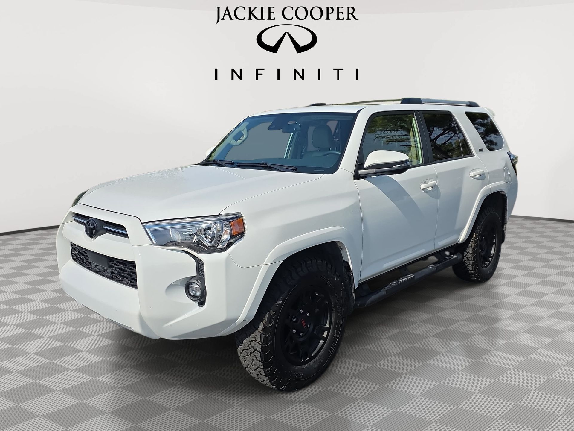 White 2022 Toyota 4Runner SUV / Crossover Four-Wheel Drive 5-Speed Automatic