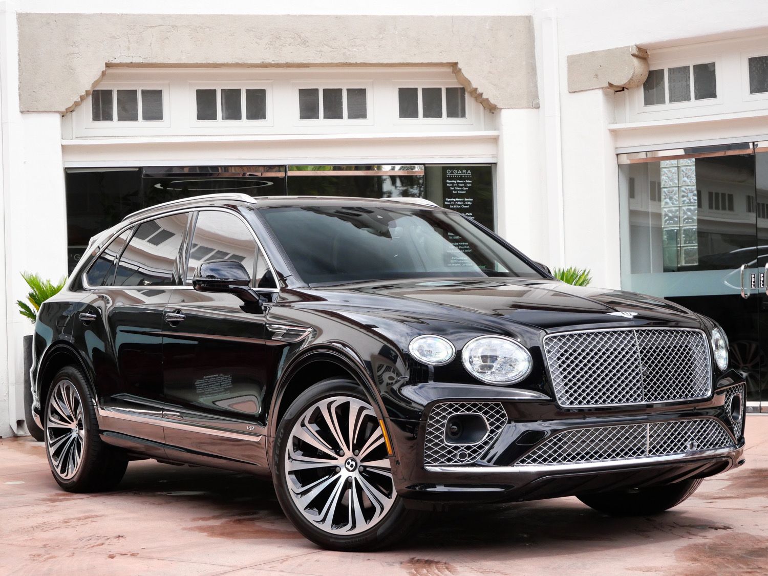 Beluga 2022 Bentley Bentayga SUV / Crossover All-Wheel Drive 8-Speed Automatic
