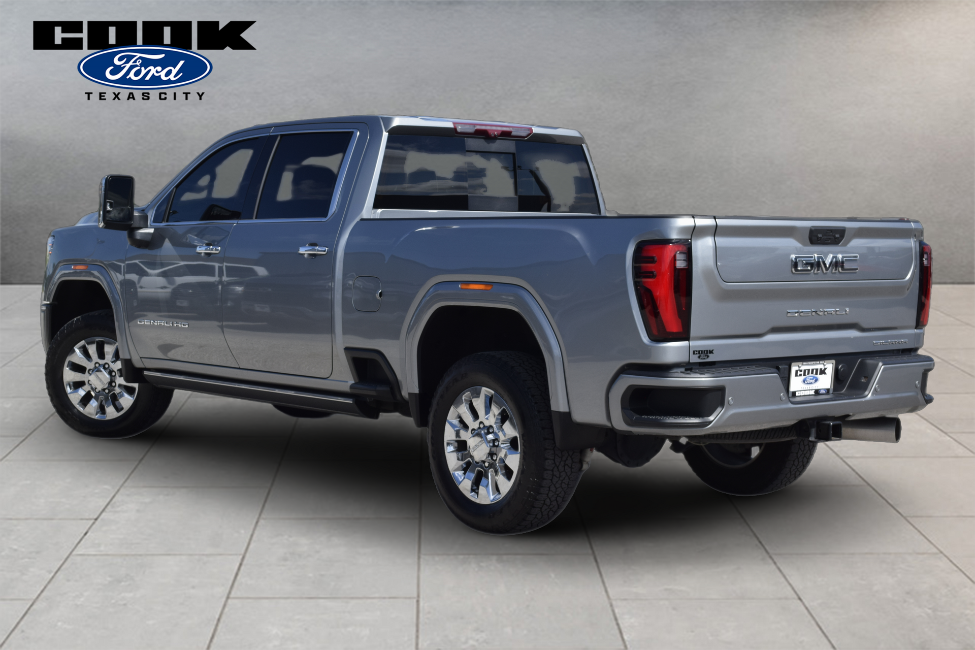 2024 GMC Sierra 2500HD Denali Ultimate Silver at EAG Ford Navasota