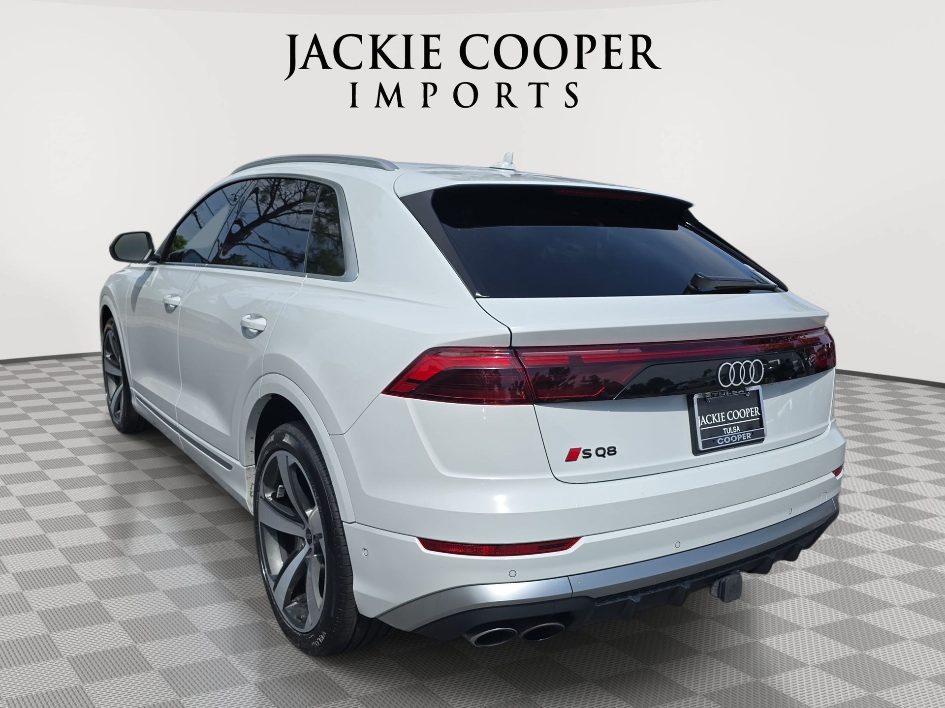 View vehicle photo 7