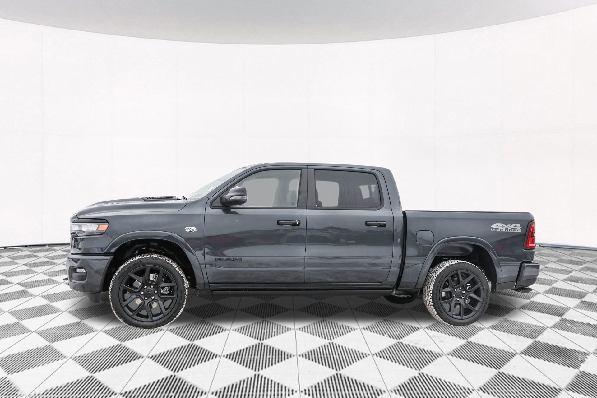 2026 RAM 1500 - Image 8