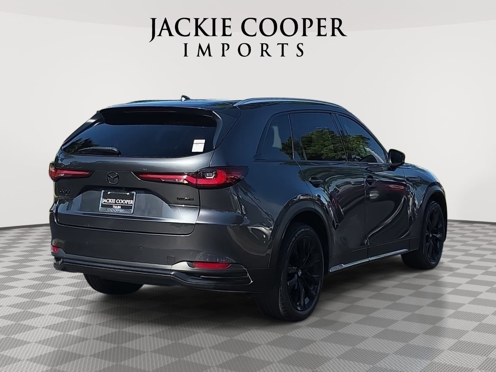 View vehicle photo 5