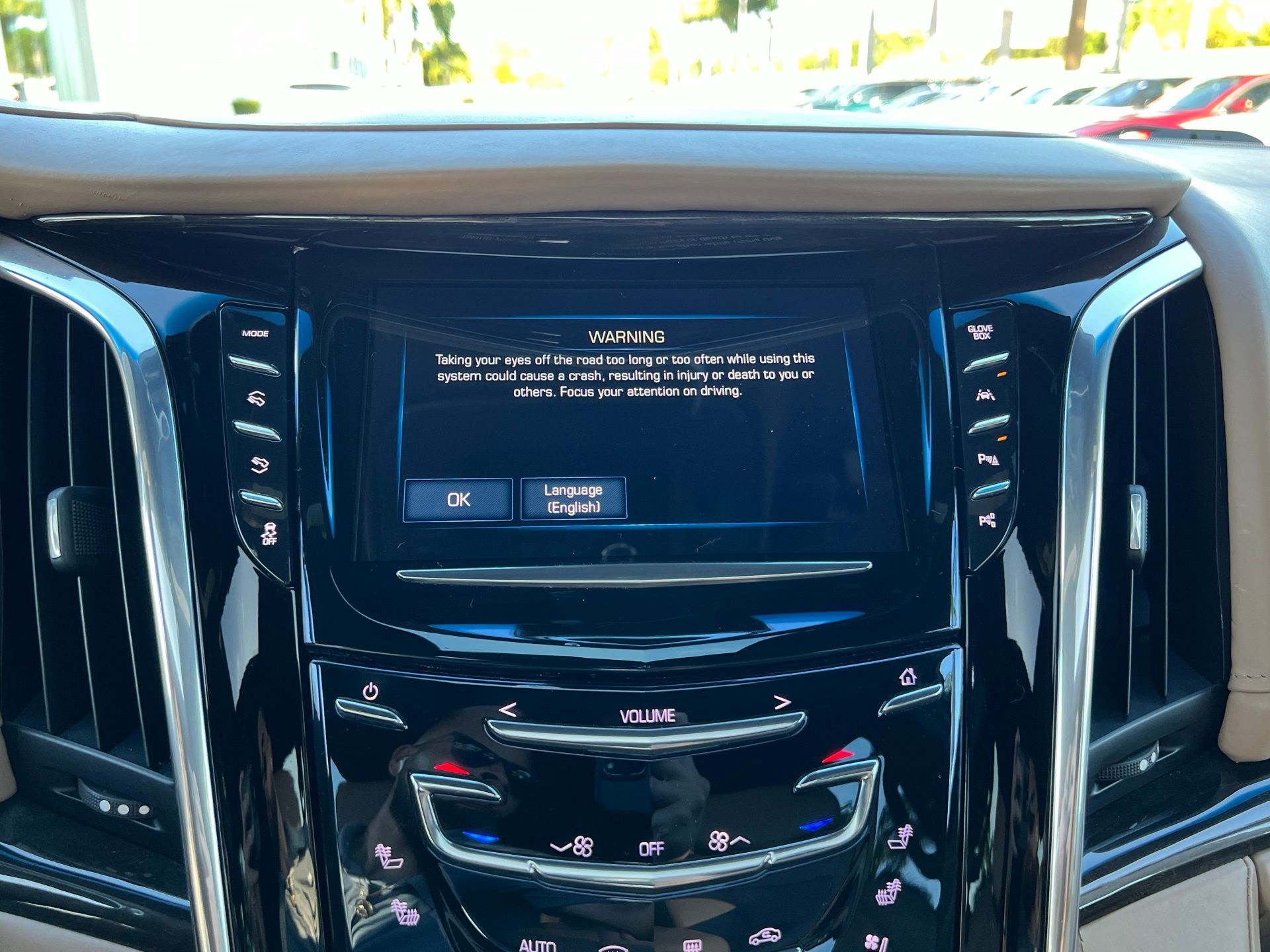 2018 Cadillac Escalade ESV Platinum Edition 9