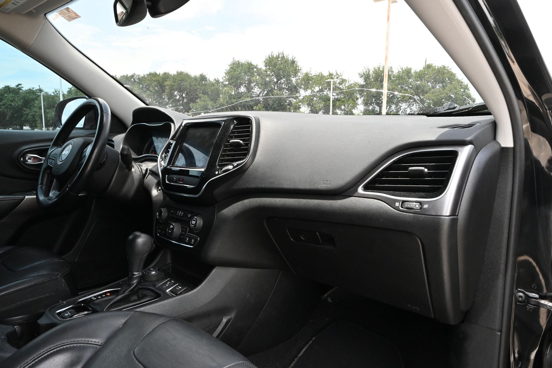 2019 Jeep Cherokee Limited Black at EAG Ford Navasota