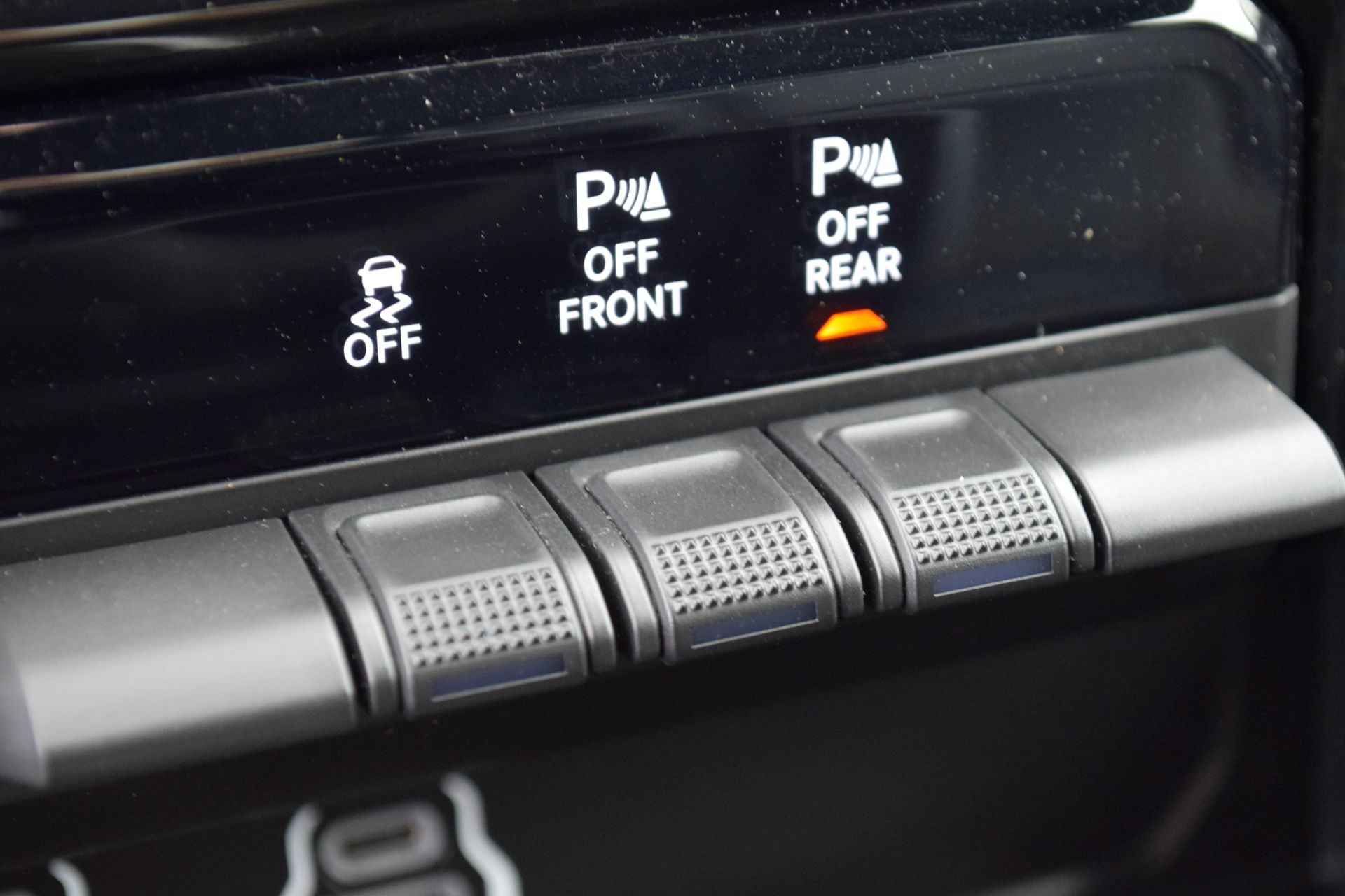 2025 Ram 1500 Laramie - 11