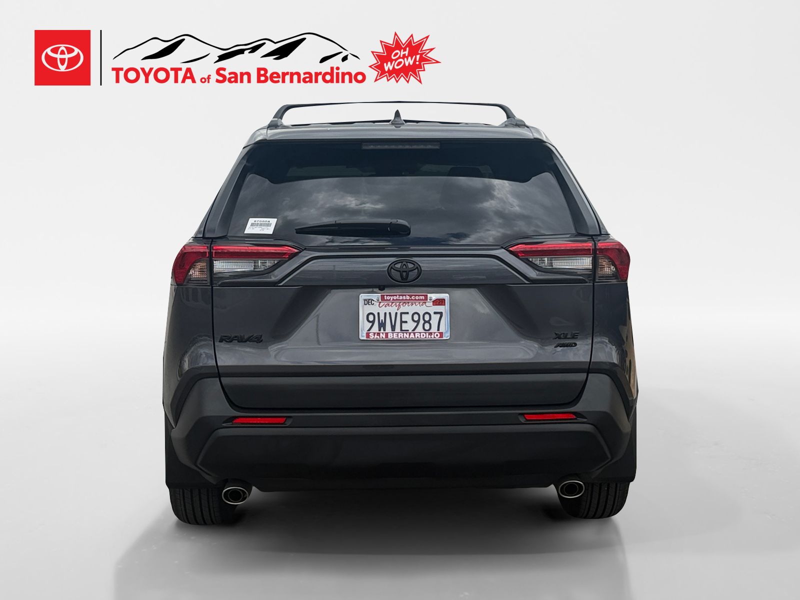 View vehicle photo 4