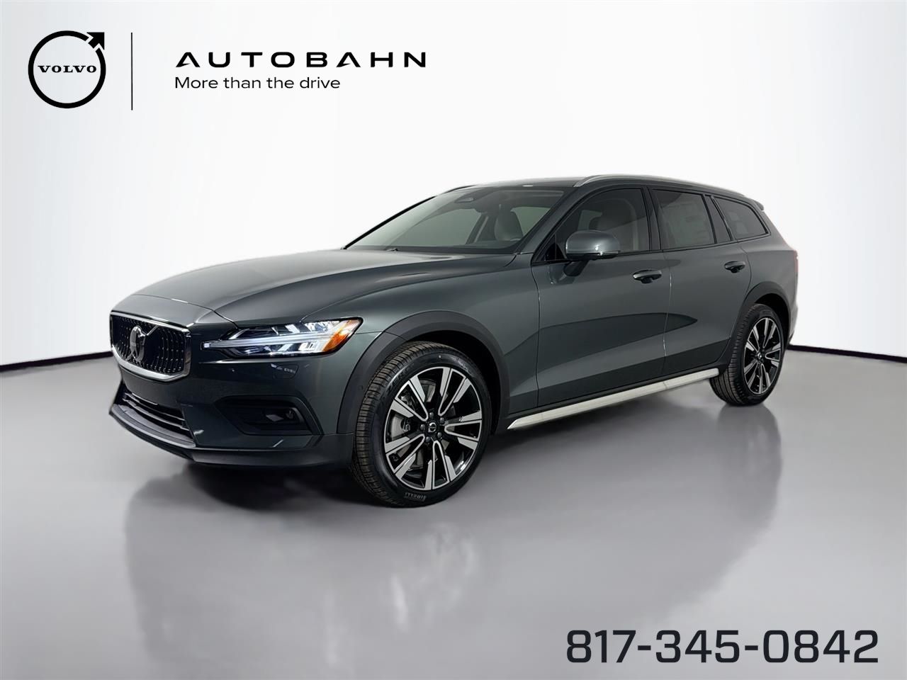 Forest Lake 2026 Volvo V60 Cross Country B5 Ultra AWD Wagon All-Wheel Drive Automatic