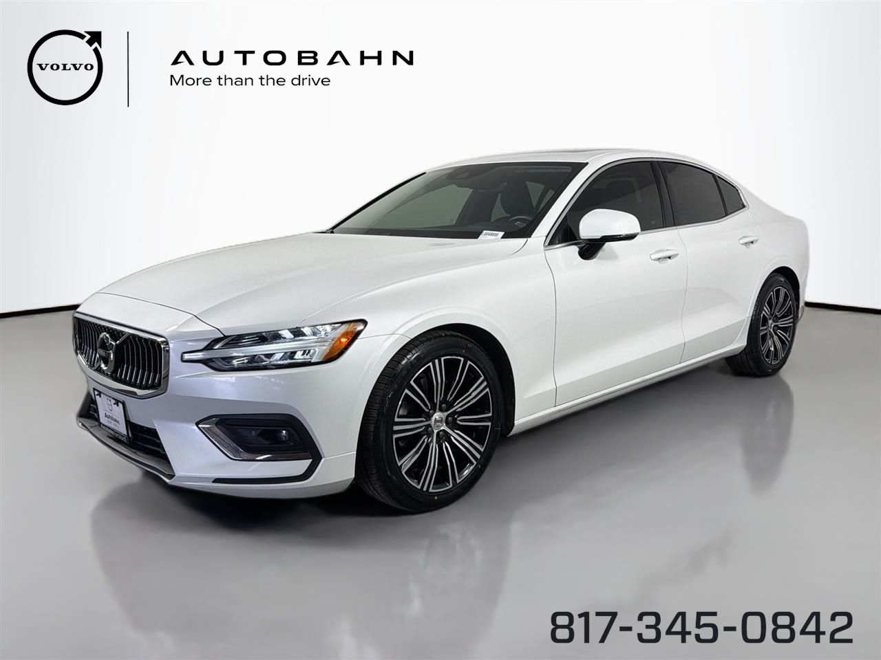 Crystal White Pearl 2020 Volvo S60 T5 Inscription FWD Sedan Front-Wheel Drive Automatic