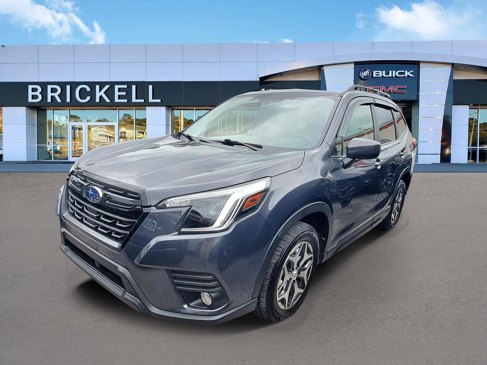 2023 Subaru Forester Premium Crossover AWD