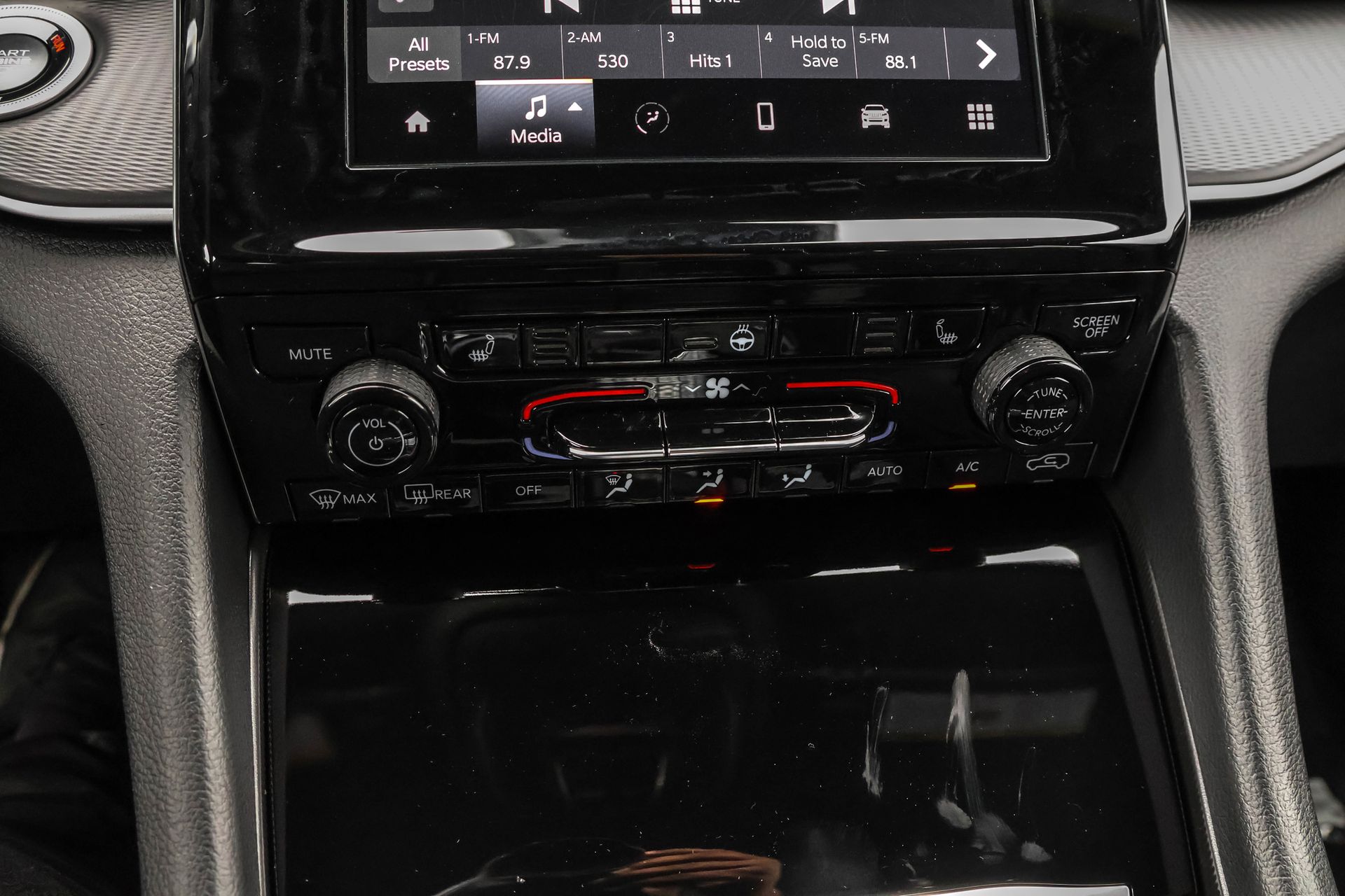 2025 JEEP GRAND CHEROKEE L - Image 21